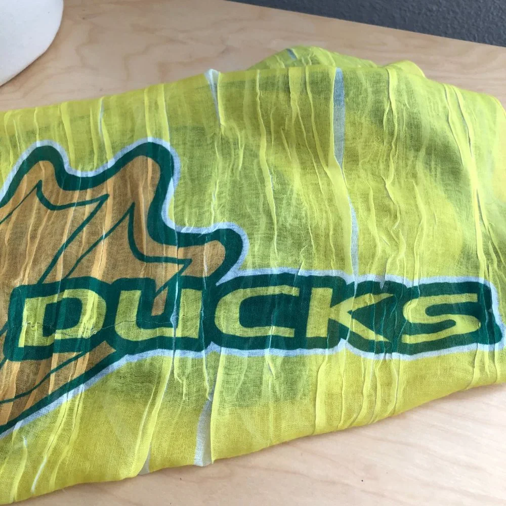 The Oregon Ducks Yellow and Green Large Crinkle Scarf NEW